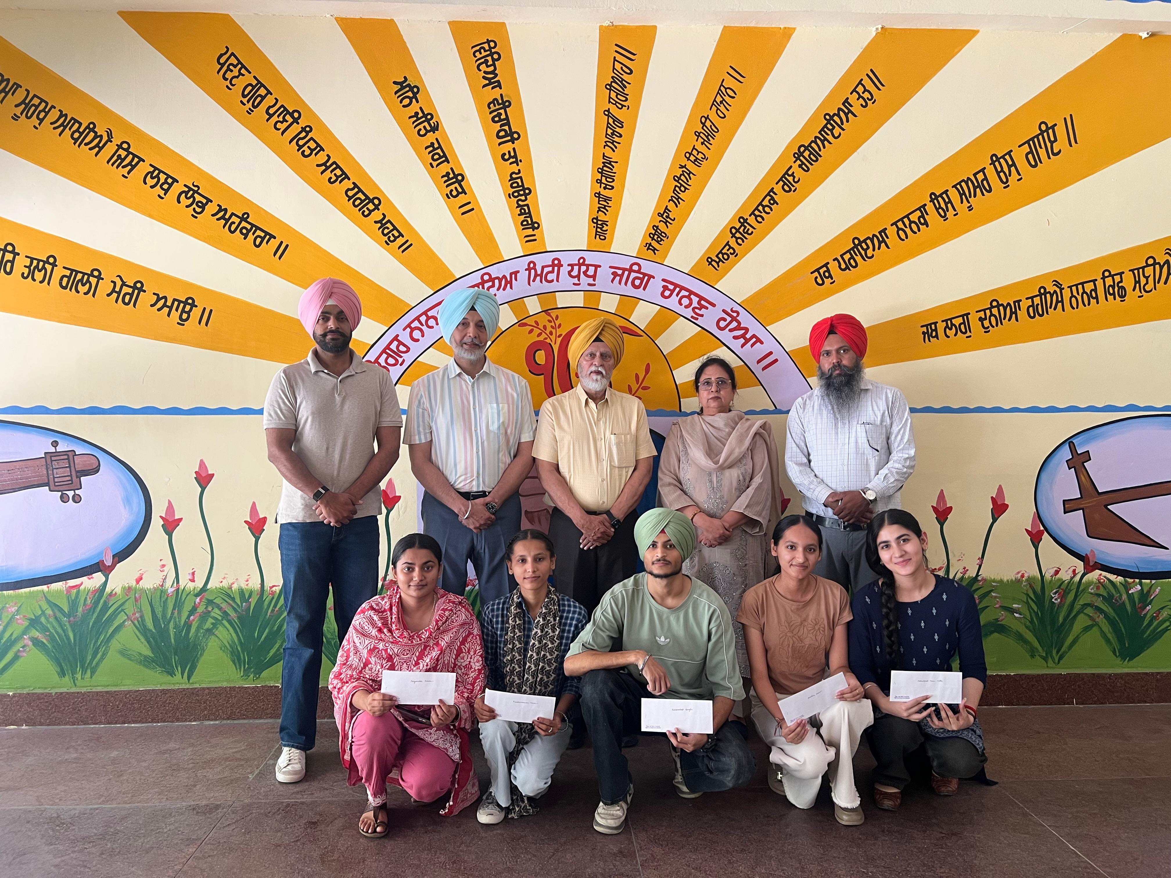 शिक्षा केवल डिग्री प्राप्त करने का माध्यम नहीं ,बल्कि समाजिक व आर्थिक प्रगति की कुंजी - डा॰ नवजोत