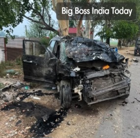 जालंधर - भोगपुर पर दो कारों में भीषण टककर