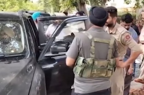 अमृतसर की ड्रीम सिटी में पंजाब व जम्मू-कश्मीर पुलिस की रेड