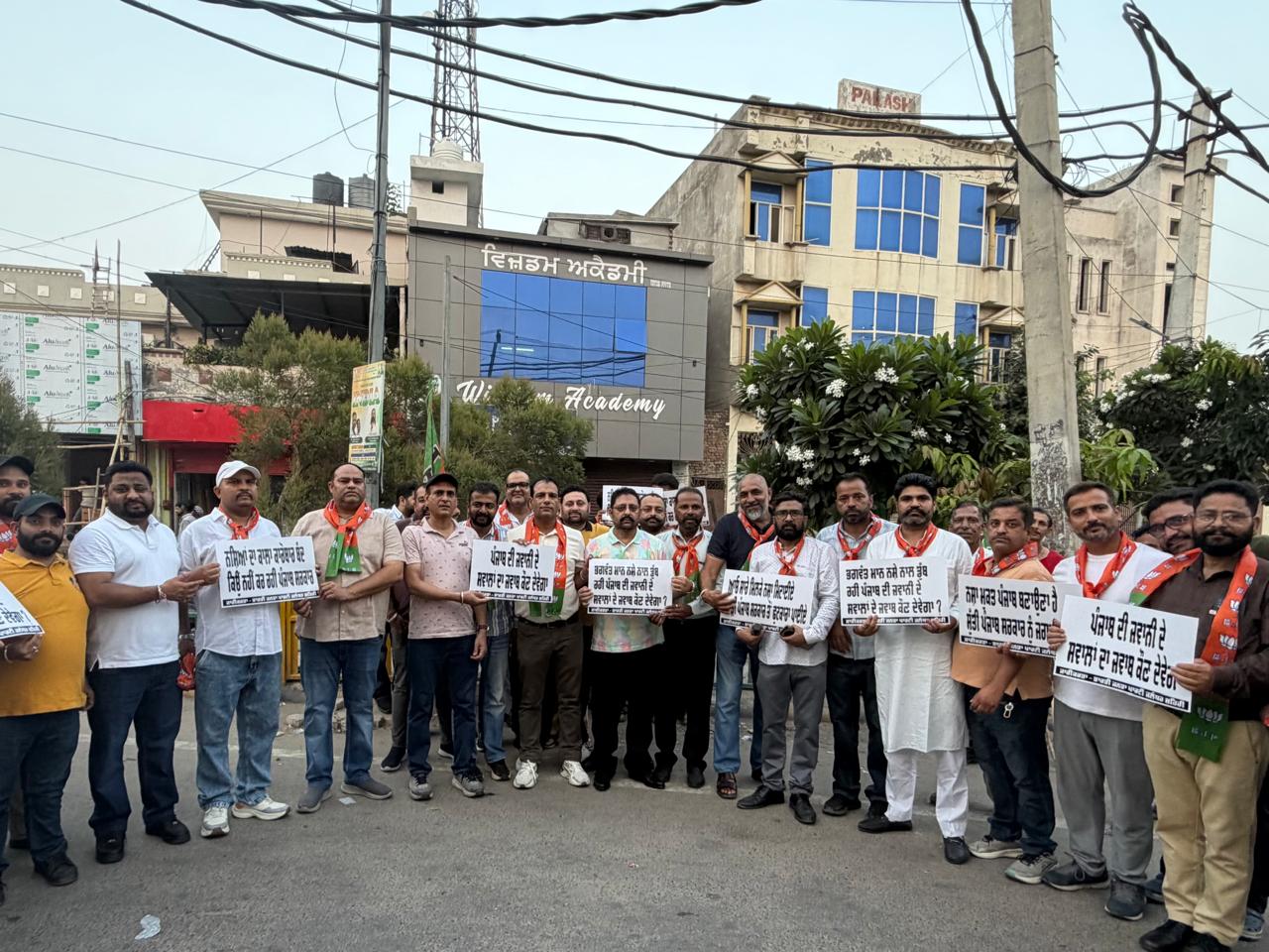 मोहनजीत शेरों और गुलजार सिंह कांड ने पंजाब में लोकतंत्र की हत्या को उजागर किया - अशोक सरीन हिक्की