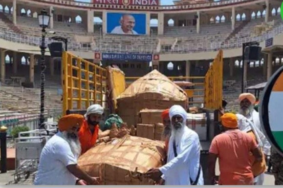 भारत से गुरुद्वारा श्री ननकाना साहिब के लिए सुन्दर पालकी भेजी
