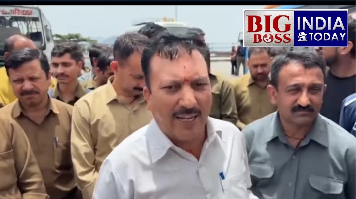 मामला गाड़ी ओवरटेक करने का,बस ड्राइवर से मारपीट, 4 आरोपी गिरफ्तार